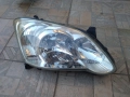Десен фар за Тойота Корола Е12 хечбек фейслифт 2004-2007г, снимка 1