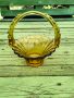 Стъклена кошница от цветно стъкло, снимка 1 - Антикварни и старинни предмети - 45796923