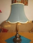 Висока дизайнерска настолна лампа с различни шапки , снимка 4