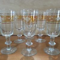 Ретро стъклени чаши , снимка 1 - Антикварни и старинни предмети - 45388047