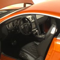 Bentley Continental GT Orange Minichamps 1:18, снимка 8 - Колекции - 45083268
