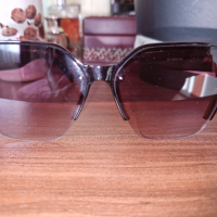 Дамски слънчеви очила Гучи, снимка 3 - Слънчеви и диоптрични очила - 44995124