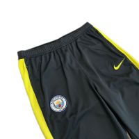 Оригинално долнище Nike x Manchester City🏴󠁧󠁢󠁥󠁮󠁧󠁿 | Юношеско XL / XS мъжко, снимка 2 - Спортни дрехи, екипи - 45804393