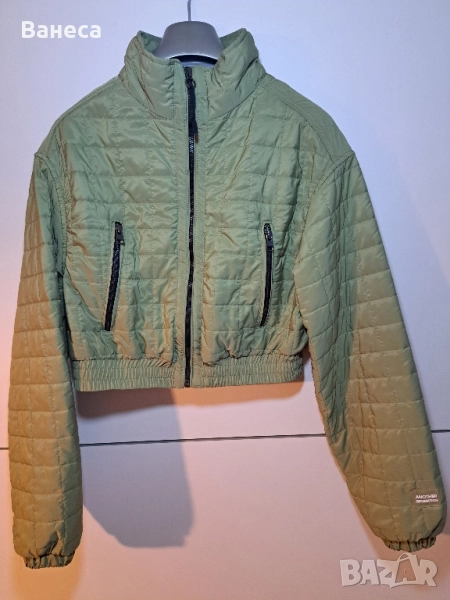 Чисто ново яке Bershka-Хс,С размер, снимка 1