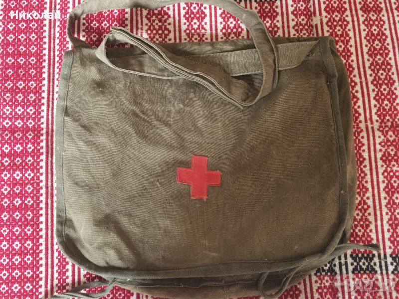 Стара военна медицинска чанта, снимка 1