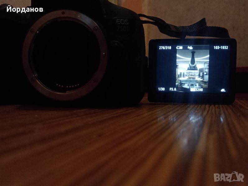 Продавам Канон EOS 750D фотоапарат, снимка 1
