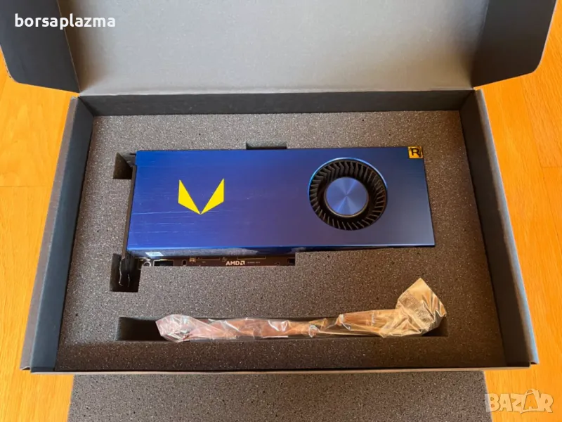 AMD Radeon Vega 64 Frontier Edition 16GB HBM2 , снимка 1