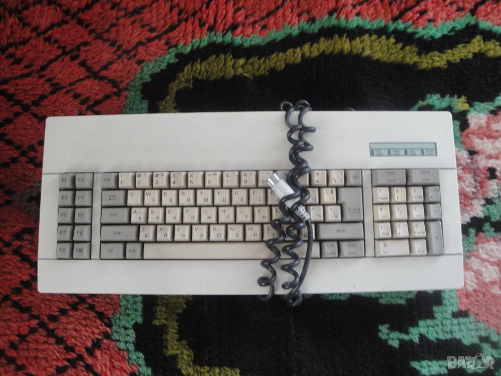 Работеща клавиатура от Правец 16 само за замяна, снимка 1