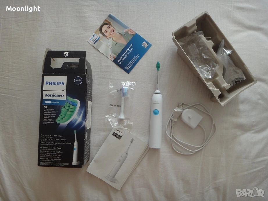 Електрическа звукова четка за зъби Philips Sonicare DailyClean 1100, снимка 1