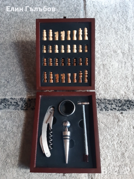  СЕТ - комплект за шах и вино (аксесоар) , снимка 1