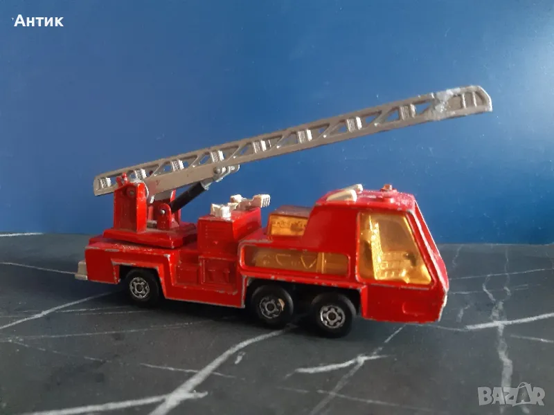 Стара Метална Количка MatchBox Пожарна Super Kings Fire Tender 1972 год., снимка 1