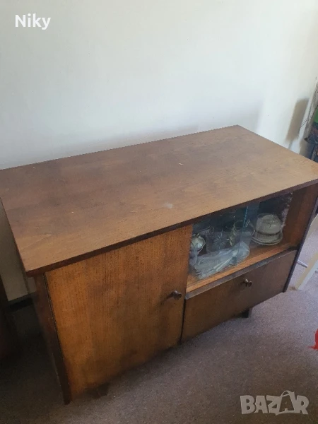 Ретро шкаф , снимка 1