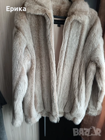 Палто с косъм , снимка 2 - Палта, манта - 53505159