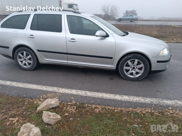 Шкода Октавия , снимка 2 - Автомобили и джипове - 53207985
