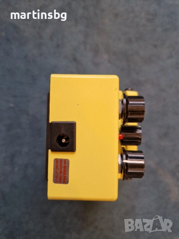 Оувърдвайв / ефект за китара Boss SD-1 SUPER OverDrive, снимка 5 - Китари - 53795912