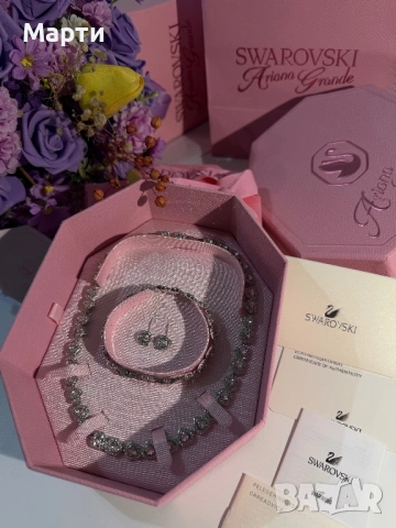 Ariana Grande x Swarovski Crystal Heart set, снимка 2 - Бижутерийни комплекти - 54173963