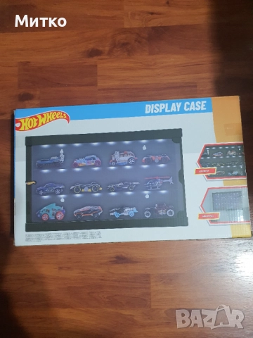 Витрина светеща за колички 1:64 Hot Wheels,Matchbox