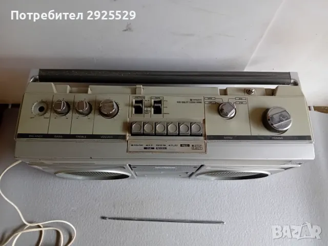 Радиокасетофон HITACHI TRK - 7810 K, снимка 2 - Радиокасетофони, транзистори - 48995033