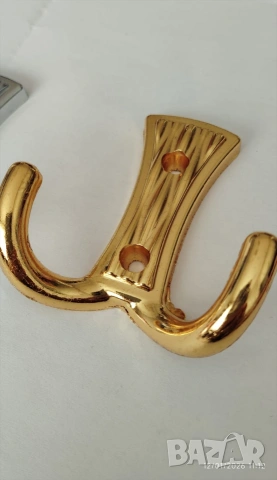 Закачалка за дрехи- 18 €, снимка 7 - Закачалки - 53071624