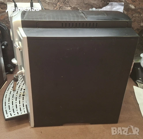 Кафеавтомат/Кафемашина Jura Impressa E55, снимка 4 - Кафемашини - 53980760