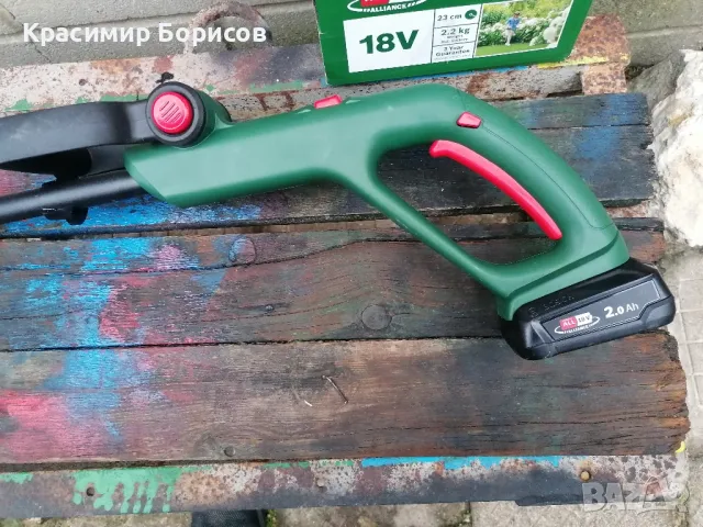 Акумулаторен тример за трева BOSCH EasyGrassCut 18V-230, снимка 3 - Градинска техника - 48225398