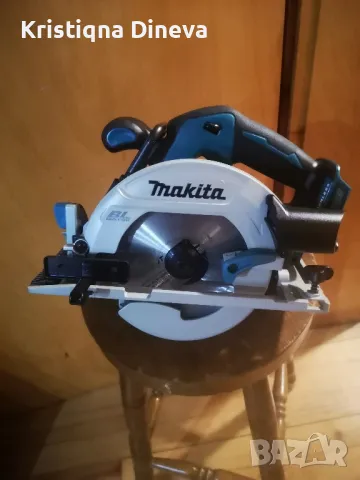 Циркуляр Makita DHS680, снимка 1 - Циркуляри - 49105546