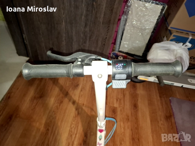 Електрическа юношеска тротинетка URBIS UX2, снимка 3 - Велосипеди - 53847092