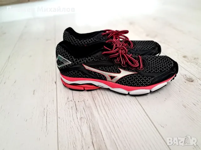 Mizuno Wave-Ориг.Дамски маратонки Нови!!!, снимка 4 - Маратонки - 49607338