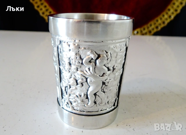 Калаена чаша с Ангели в лозя,градини. , снимка 3 - Антикварни и старинни предмети - 53989421