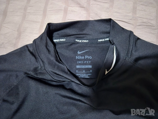 Nike pro-размер-М, снимка 3 - Блузи - 52348760