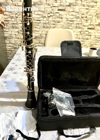 Чисто нов кларинет ( начинаещи и средно напреднали)