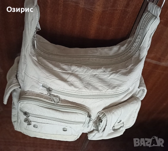 Дамска чанта с дълга широка дръжка и много джобове., снимка 6 - Чанти - 52592605