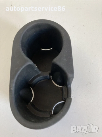 Поставка за чаши за Jeep Cherokee KJ 3.7 (2005) 1000008AB, снимка 3 - Части - 53568574