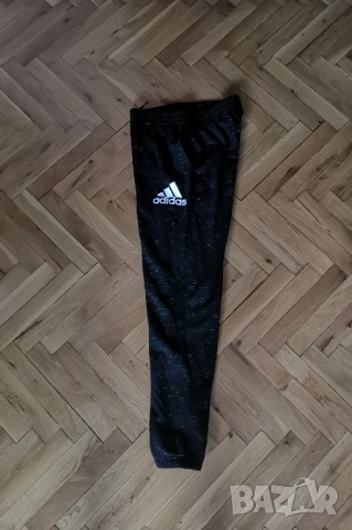 Оригинално дамско долнище Adidas размер S-M , снимка 3 - Спортни екипи - 52054177
