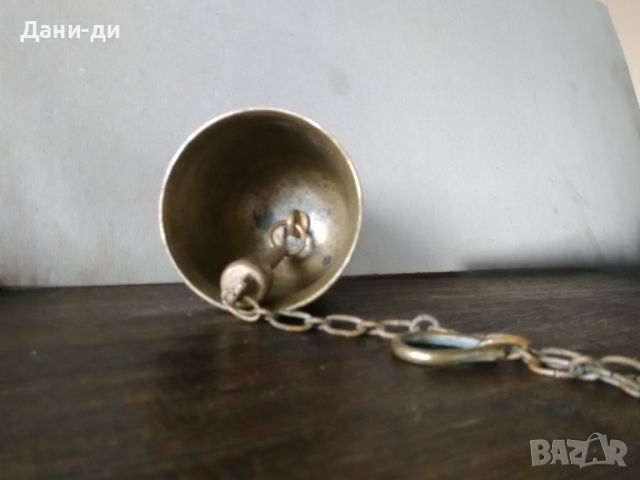 Камбана, звънец от колекция масивен месинг(бронз), снимка 2 - Антикварни и старинни предмети - 45267757