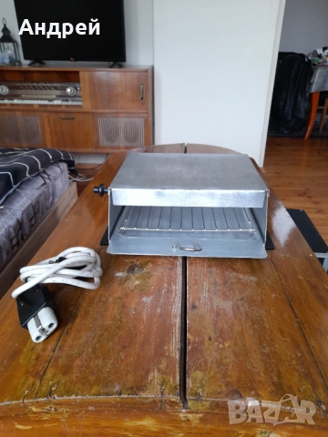 Стара скара за сандвичи,Party Grill Acosta AKA