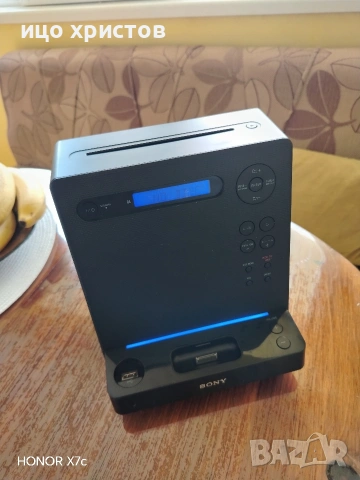 Sony Micro Hi-Fi Component System CMT-LX30IR. 