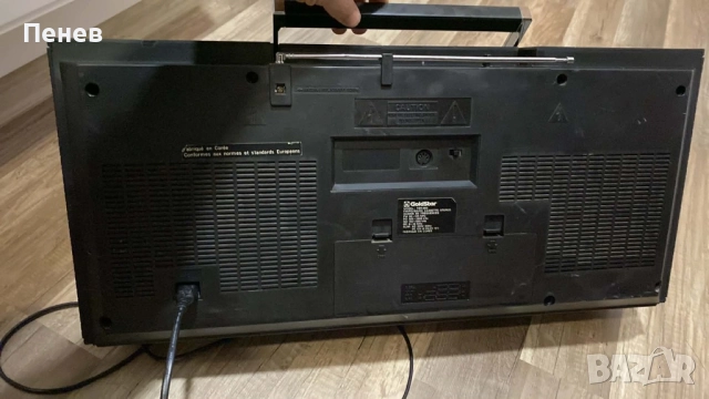 Касетофон GoldStar TSR-850, снимка 2 - Радиокасетофони, транзистори - 52861193
