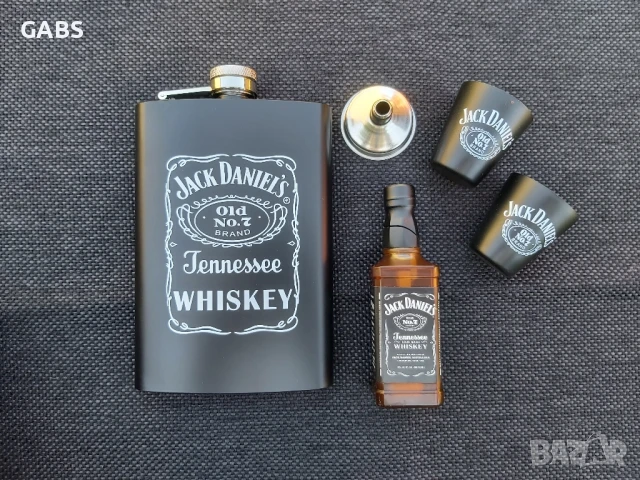Подаръчен комплект Jack Daniel's,манерка,запалка и чаши,четири модела, снимка 14 - Запалки - 50080097
