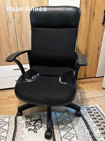 Голям офис стол , снимка 5 - Столове - 52913653