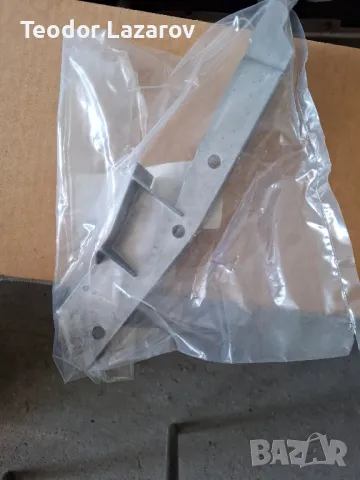 Стойка - Mercedes-Benz AMG GT 4(290-624-14-00) Неизползвана