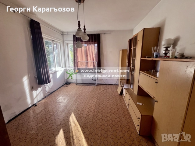 №3947 Тристаен апартамент със самостоятелен вход и двор | квартал Любен Каравелов, град Хасково., снимка 10 - Апартаменти - 51720749