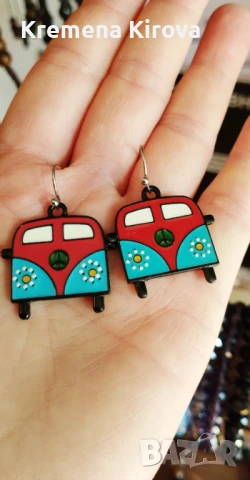 Обеци с Бус за приключения. С хипи знак. Бижута Луди гъби.