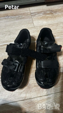 Shimano обувки шпайкове и педали