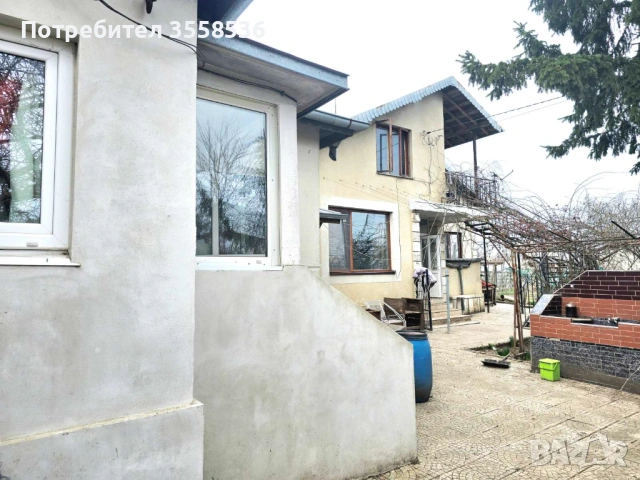 Продавам две къщи в един двор - частично обзаведени и топлоизолирани в с.Могилище, общ. Каварна, снимка 5 - Къщи - 54031029