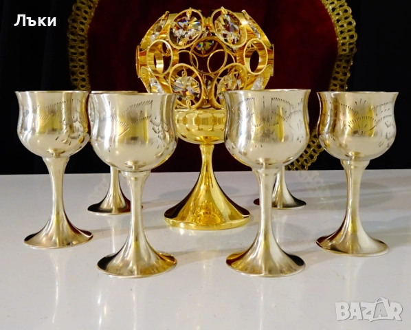 Бронзови чаши за ракия,столче,гравирани. , снимка 5 - Антикварни и старинни предмети - 52968197