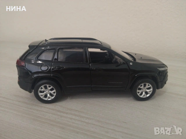 Метална количка Jeep Cherokee !!!, снимка 3 - Колекции - 53649690