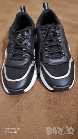 Дамски маратонки lotto, снимка 4 - Маратонки - 51959412