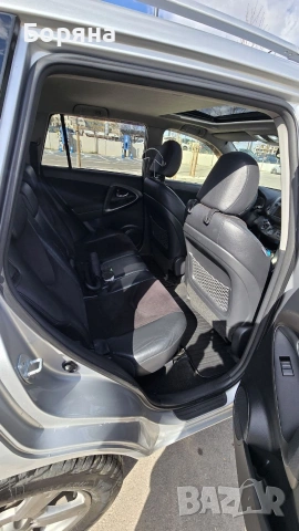 Тойота РАВ 4 , снимка 14 - Автомобили и джипове - 53762817