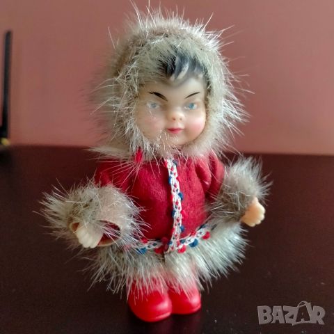 Винтидж ескимоска кукла K.Schrickel 10.5 см, снимка 1 - Колекции - 45809265